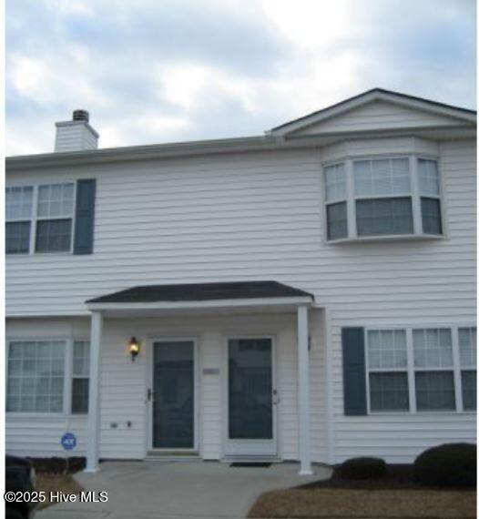 3917 Sterling Pointe Dr in Winterville, NC - Building Photo