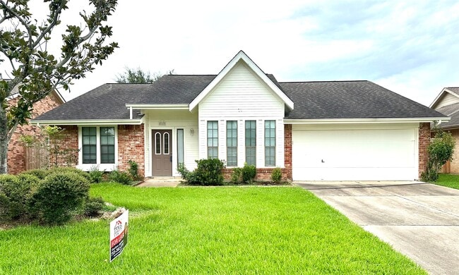 property at 2127 Greencove Ln