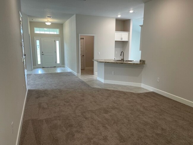 207 Cherry Ave in Inverness, FL - Building Photo - Building Photo