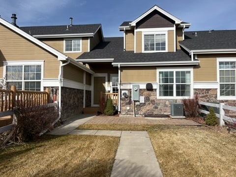 property at 102 Bayside Cir