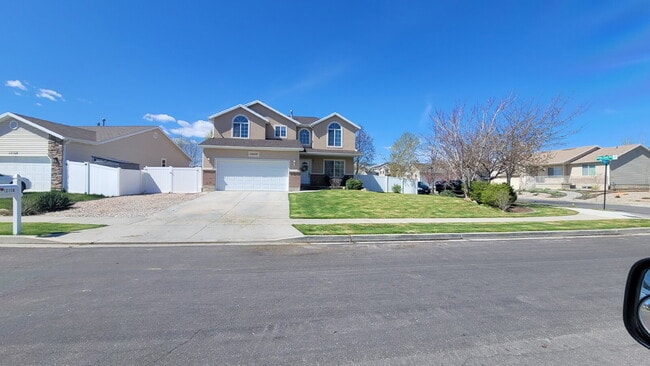 property at 12156 Alabaster Cir