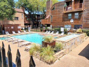 2314 Bamboo Dr in Arlington, TX - Building Photo - Building Photo