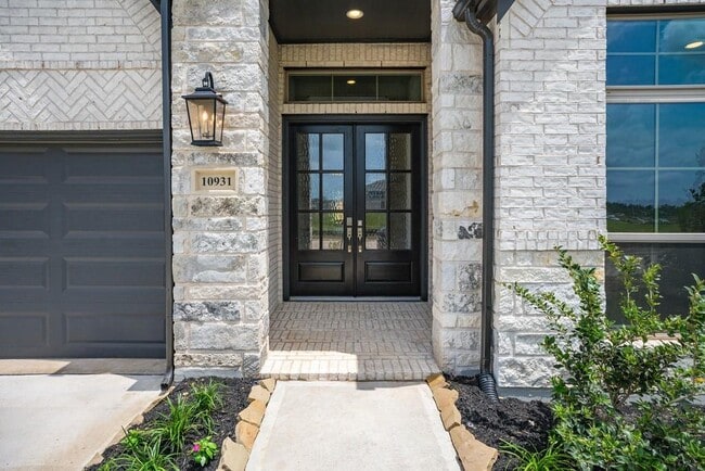 10931 Maple Mist Dr in Missouri City, TX - Building Photo - Building Photo
