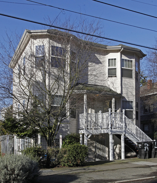 1815 Harvard Ave in Seattle, WA - Foto de edificio - Building Photo