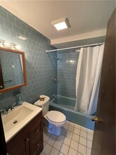 92 Dean Ave in Smithfield, RI - Building Photo - Building Photo