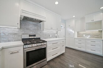 1854 Homeworth Dr in Rancho Palos Verdes, CA - Building Photo - Building Photo