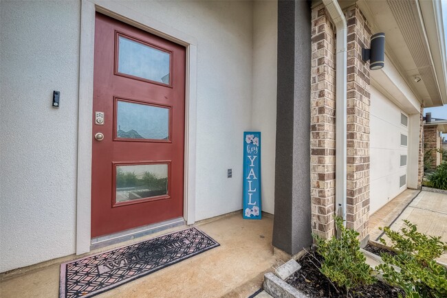 property at 2919 Stamford Hl Ln