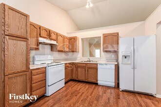 5822 Rolling Bluff Ln in Indianapolis, IN - Building Photo - Building Photo