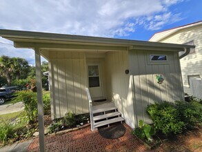 337 Dogwood Ln in Hampstead, NC - Foto de edificio - Building Photo