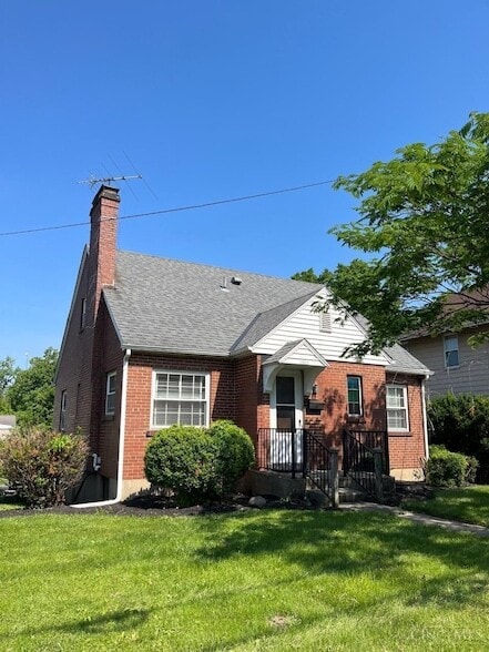 property at 10883 Reading Rd