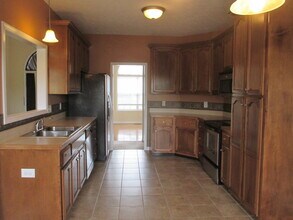 3260 Twelve Oaks Blvd in Clarksville, TN - Building Photo - Building Photo