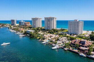 555 S Ocean Blvd in Boca Raton, FL - Building Photo - Building Photo