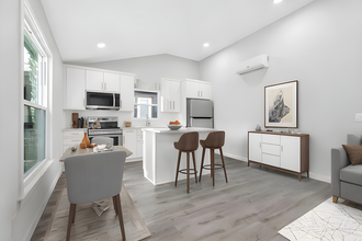 519 Lexington St in Dunedin, FL - Building Photo - Building Photo
