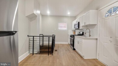 5437 Webster St in Philadelphia, PA - Building Photo - Building Photo