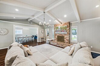 922 Ashford Pkwy in Houston, TX - Building Photo - Building Photo