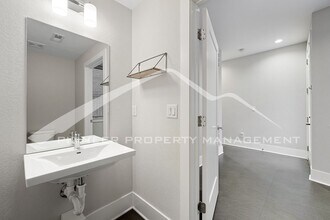 927 Inca St in Denver, CO - Building Photo - Building Photo