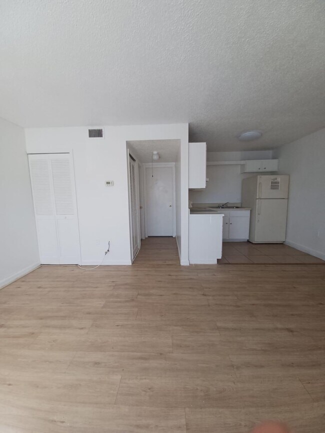 1290 9th St in Daytona Beach, FL - Building Photo - Building Photo