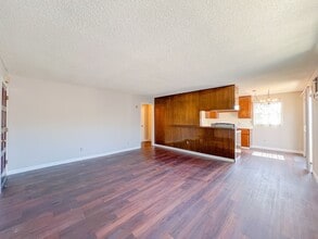 4331 Green Ave, Unit C in Los Alamitos, CA - Building Photo - Building Photo