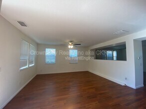 297 Emory Oak Pl in Lathrop, CA - Building Photo - Building Photo