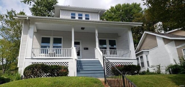 property at 7433 Lynn Ave