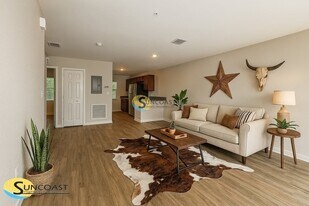 8160 Juniper Rd, Unit 1 in Ocala, FL - Building Photo