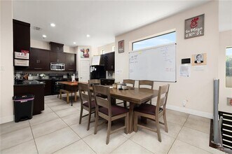 3011 S L Ln in McAllen, TX - Building Photo - Building Photo