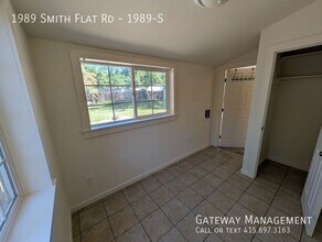 1989 Smith Flat Rd in Placerville, CA - Building Photo - Building Photo