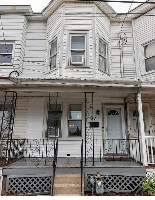 77 N Pennsylvania Ave Rentals in Morrisville, PA