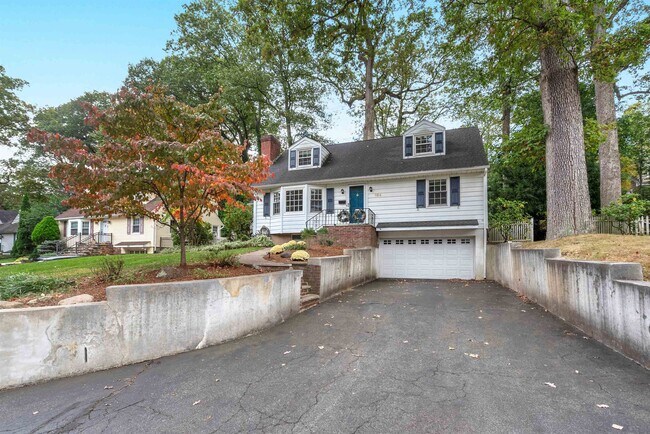 184 Glen Ave in Ridgewood, NJ - Foto de edificio - Building Photo