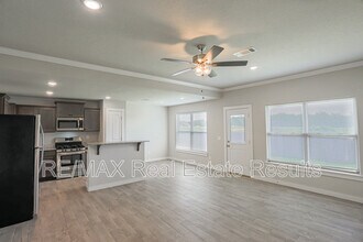 480 Rama St in Centerton, AR - Building Photo - Building Photo