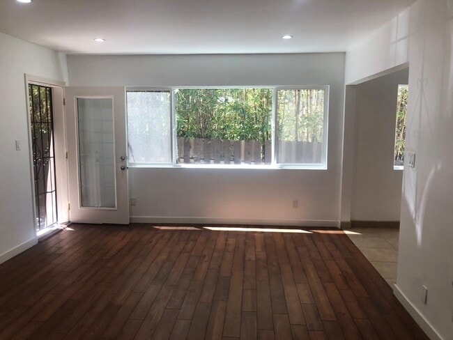 property at 955 Hyperion Ave