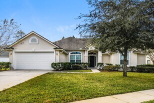 112 Cummer Way in St. Augustine, FL - Building Photo