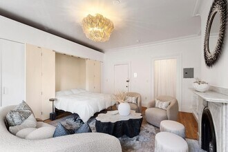 100 Charles St, Unit 3 in Boston, MA - Building Photo - Building Photo