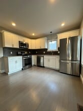 16 Winslow Ave in Northampton, MA - Building Photo - Building Photo