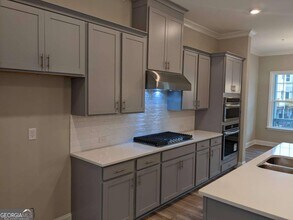 225 Spike Trl SE in Smyrna, GA - Building Photo - Building Photo