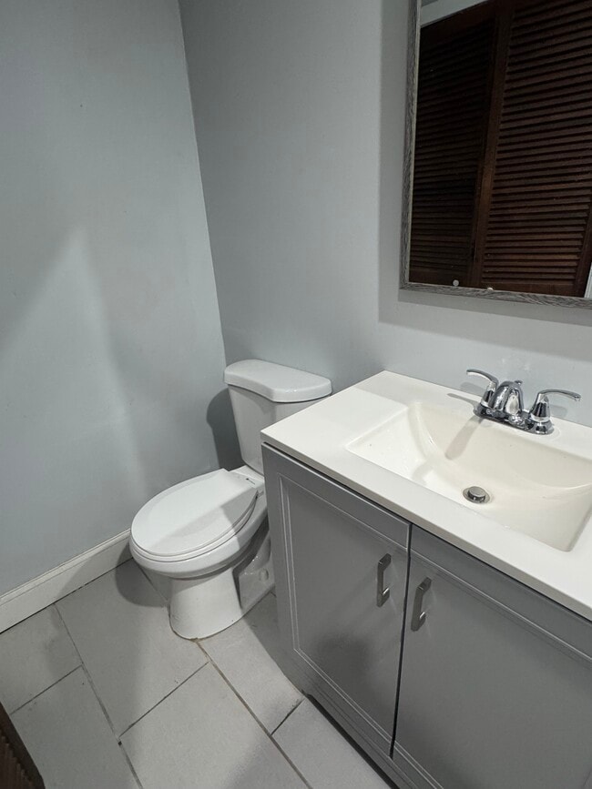 5555 Pearl St in Philadelphia, PA - Building Photo - Building Photo