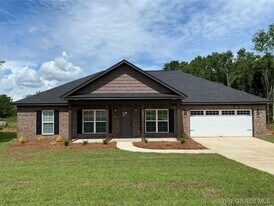 301 Brookestone Dr in Enterprise, AL - Building Photo