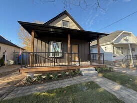 71 St Julien St in London, ON - Building Photo