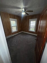 1872 Lampson Rd in Cleveland, OH - Building Photo - Building Photo