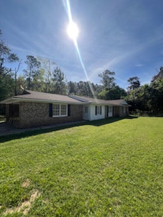 410 Buck Creek Rd in Statesboro, GA - Building Photo