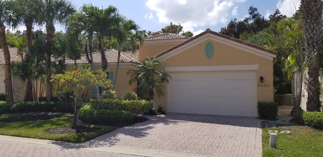 property at 9535 W Maiden Ct