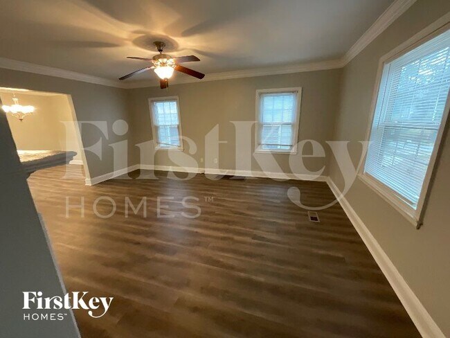 1567 Mayflower Ave SW in Atlanta, GA - Building Photo - Building Photo