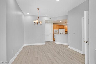 31 E Agate Ave in Las Vegas, NV - Building Photo - Building Photo