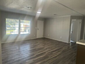 9308 Tiffany Terrace in Tampa, FL - Building Photo - Building Photo