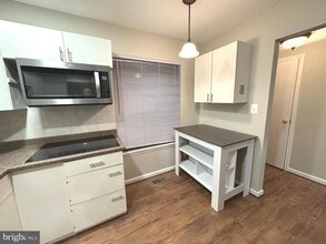 502 Greenhill Ct in Arnold, MD - Building Photo - Building Photo