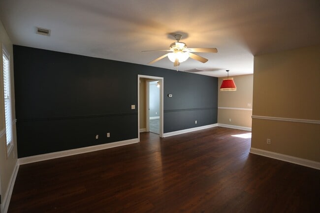 343 Longwood Dr in Statesboro, GA - Building Photo - Building Photo