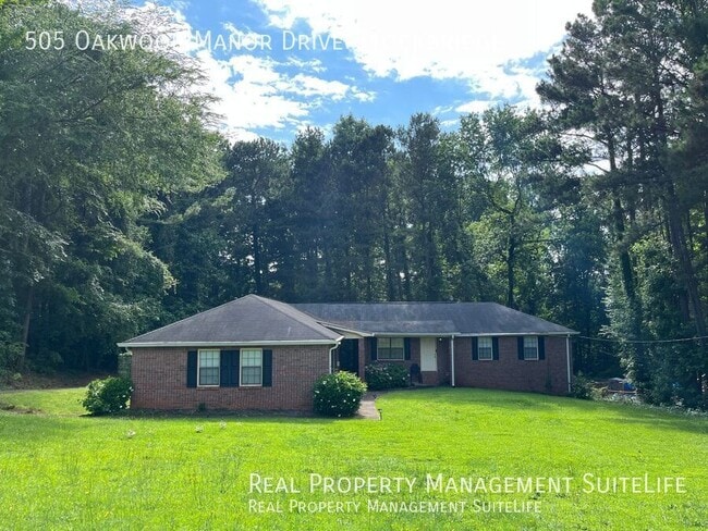 property at 505 Oakwood Manor Dr