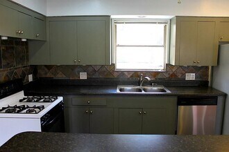 2111 Chippendale Rd in Houston, TX - Building Photo - Building Photo