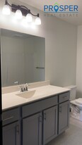 513 Co Hwy O in Stanley, WI - Building Photo