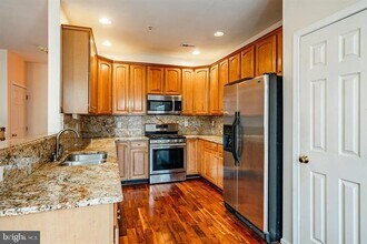 143 Birchwood Dr in West Chester, PA - Building Photo - Building Photo
